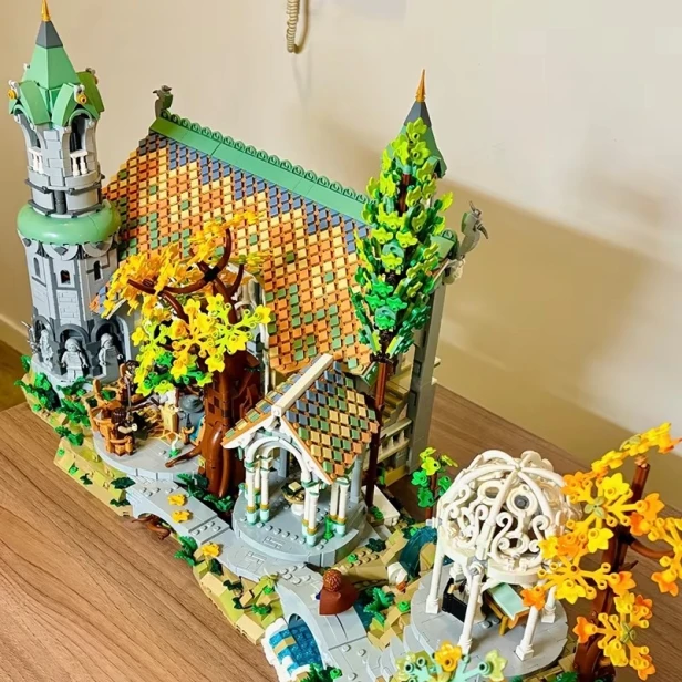 4318