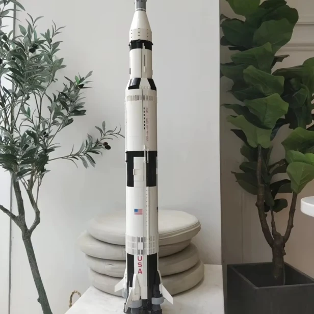 Zestaw Klocki Rakieta Kosmiczna Saturn V Apollo 1969 Elementów